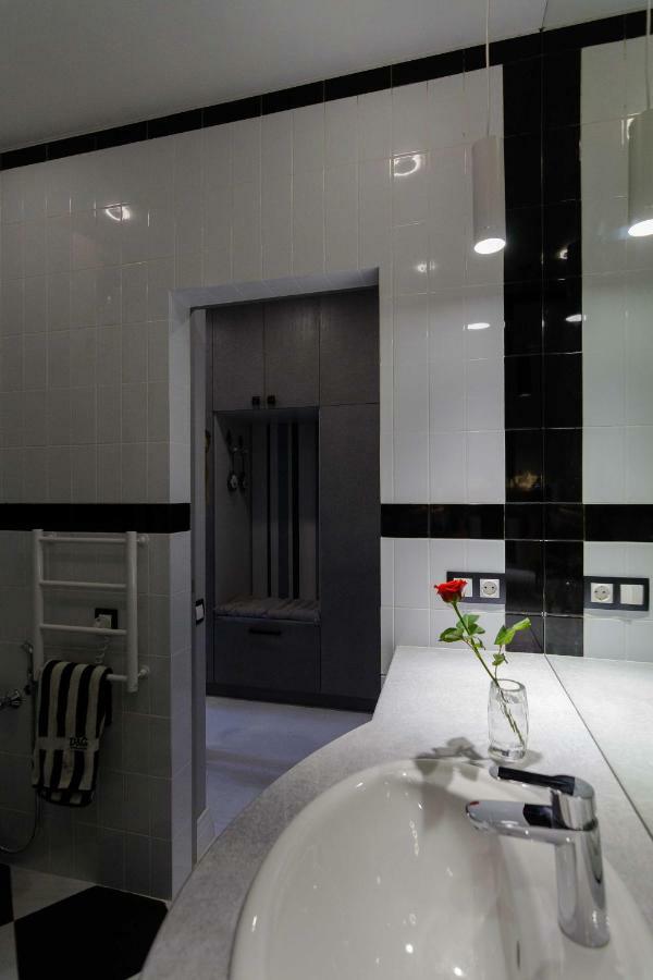 Charming Studio In The Center Kyiv Exterior photo